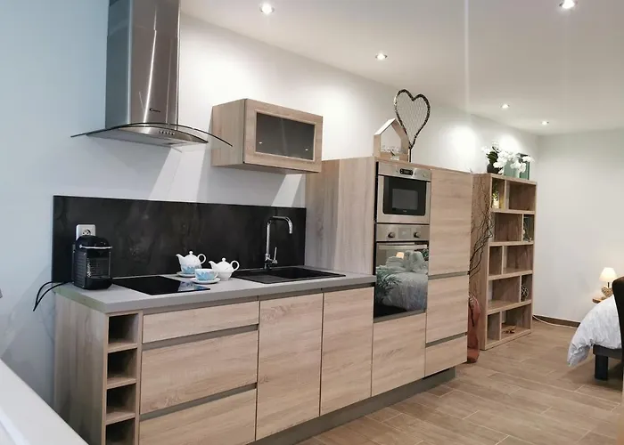 Ni Vu Ni Connu Hébergement de vacances *