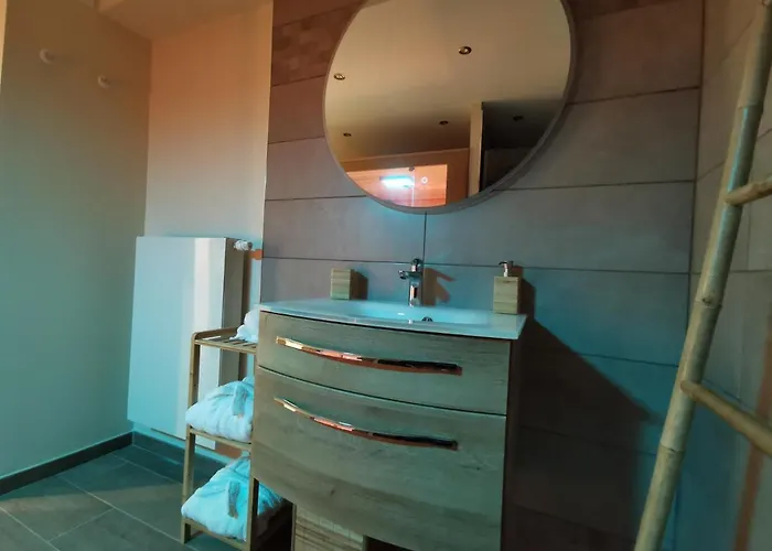 Ni Vu Ni Connu Hébergement de vacances