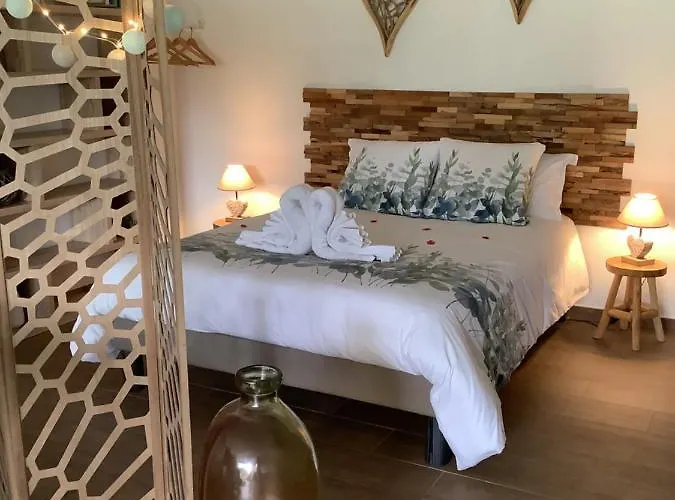 Ni Vu Ni Connu Hébergement de vacances